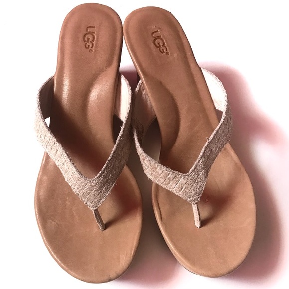 ugg wedge flip flops